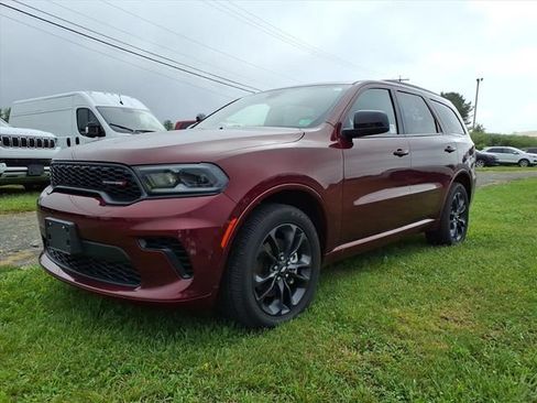 Used 2026 Dodge Durango GT w/ Blacktop Package AWD/4WD image 11