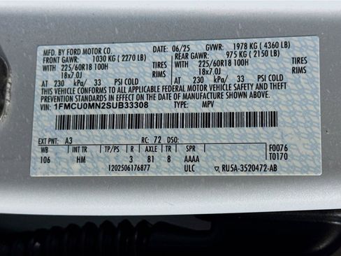 Used 2025 Ford Escape ST-Line FWD image 29
