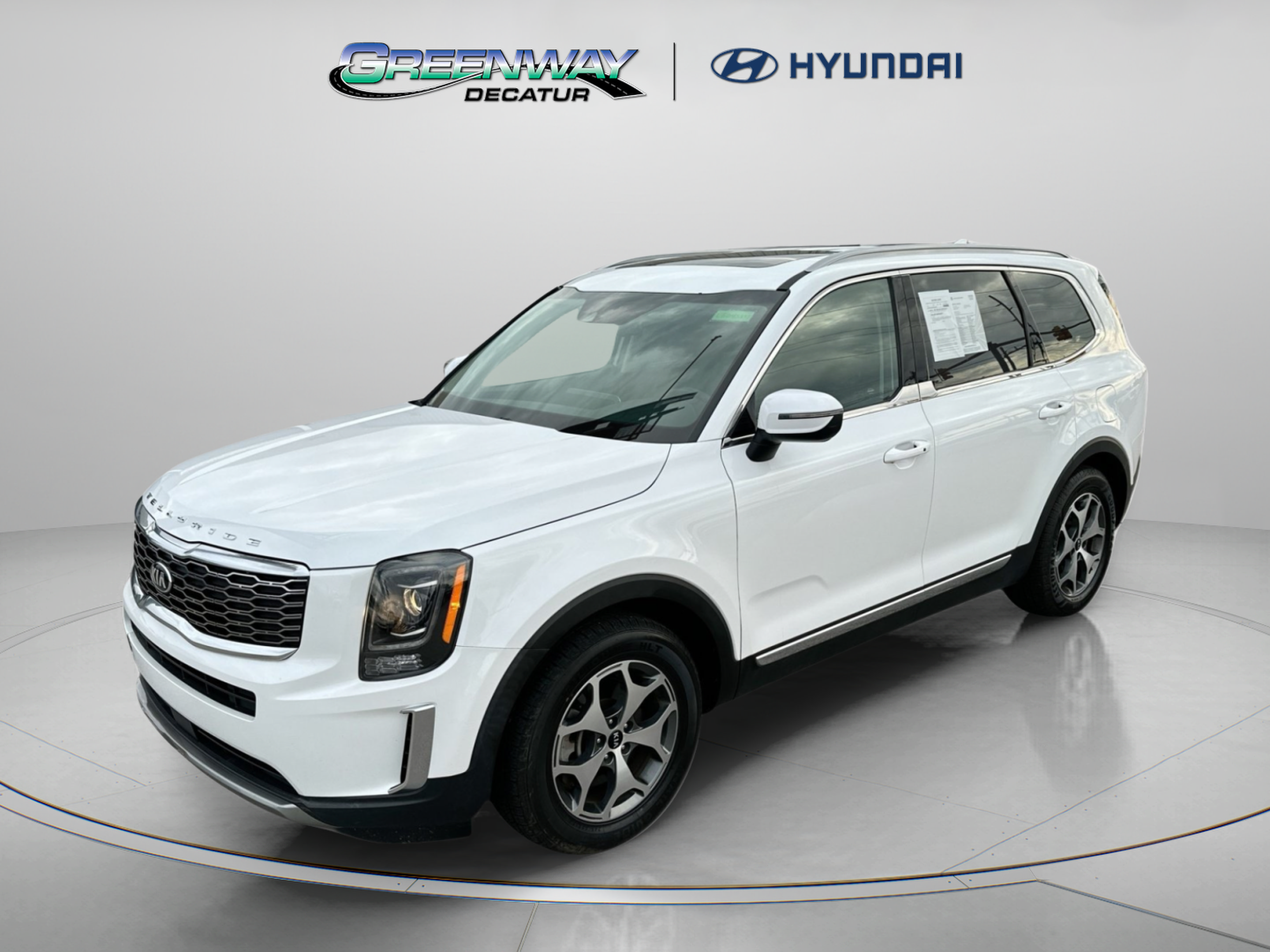 Used 2020 Kia Telluride EX w/ Towing Package FWD image 4