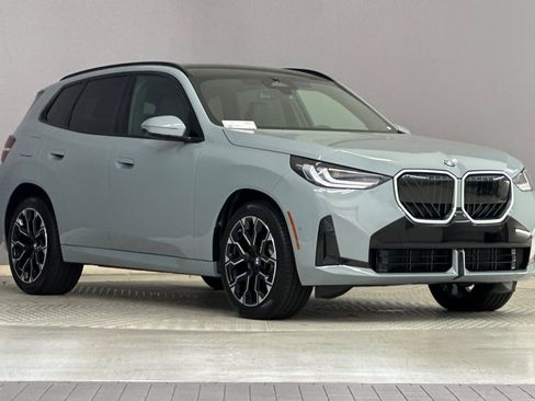 Used 2025 BMW X3 xDrive30i w/ M Sport Package image 6