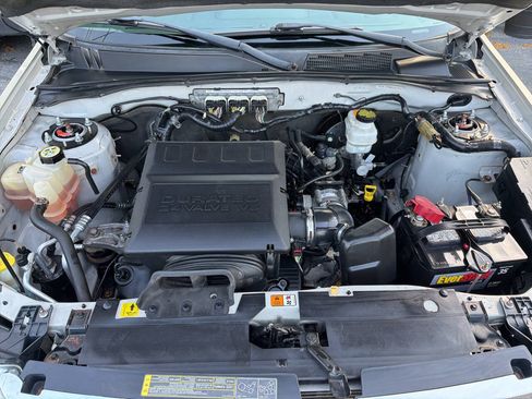 Used 2012 Ford Escape XLT FWD image 34