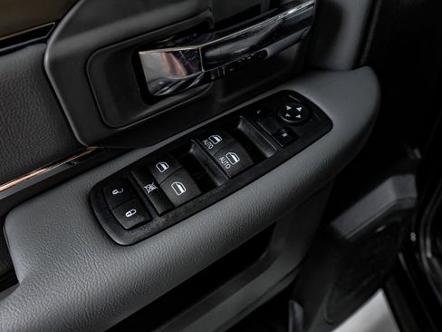 Used 2018 RAM 1500 Big Horn image 33