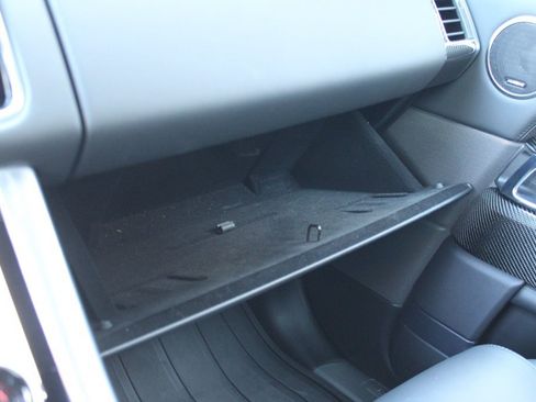 Used 2022 Land Rover Range Rover Sport SVR image 46