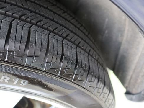 Used 2024 Audi Q5 2.0T Premium Plus AWD/4WD image 48