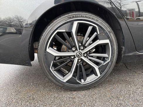 Used 2025 Nissan Altima 2.5 SR image 31