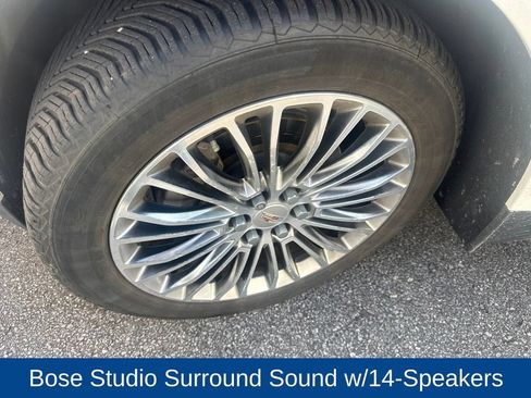 Used 2017 Cadillac XT5 Luxury w/ Driver Awareness Package FWD image 6