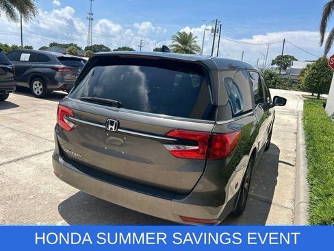 Used 2022 Honda Odyssey EX image 7