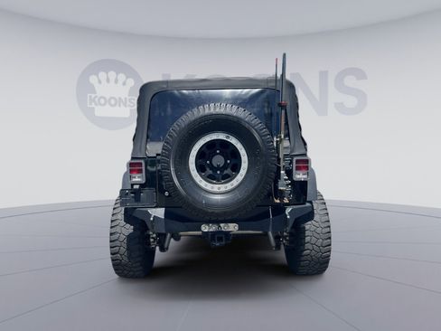 Used 2012 Jeep Wrangler Unlimited Sport AWD/4WD image 10