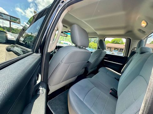 Used 2014 RAM 1500 Express w/ Black Ram 1500 Express Group RWD image 6
