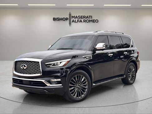 Used 2024 INFINITI QX80 Sensory w/ All-Season Package RWD image 2