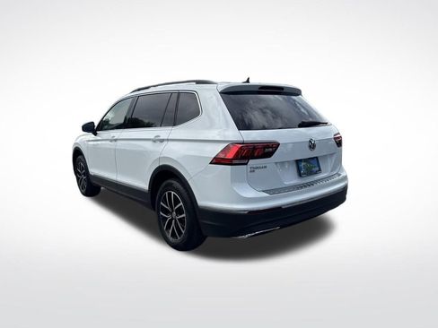 Used 2021 Volkswagen Tiguan SE FWD image 6