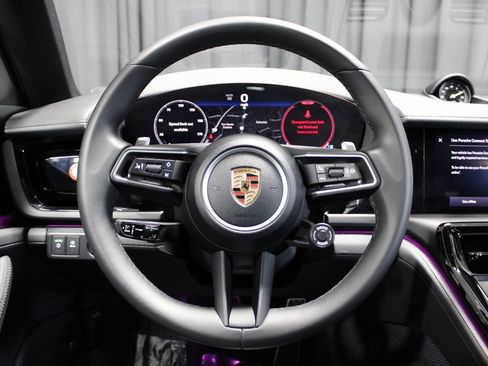 Certified 2025 Porsche Panamera 4 image 27