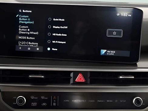Used 2025 Kia Sorento S w/ Panoramic Sunroof Package FWD image 38