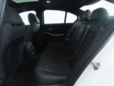 New 2026 BMW 330i 330i w/ M Sport Package image 22