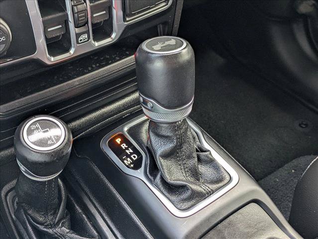 Used 2021 Jeep Wrangler Unlimited Sahara AWD/4WD image 12