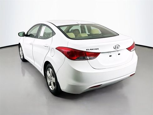 Used 2012 Hyundai Elantra GLS w/ Preferred Pkg 3 image 5