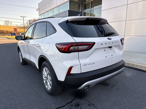New 2026 Ford Escape Active image 18