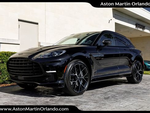 Used 2025 Aston Martin DBX 707 image 37