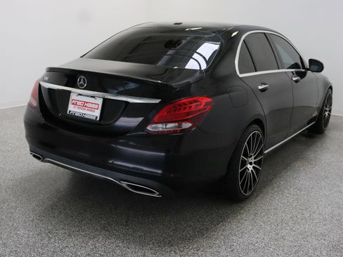 Used 2018 Mercedes-Benz C 300 Sedan image 7