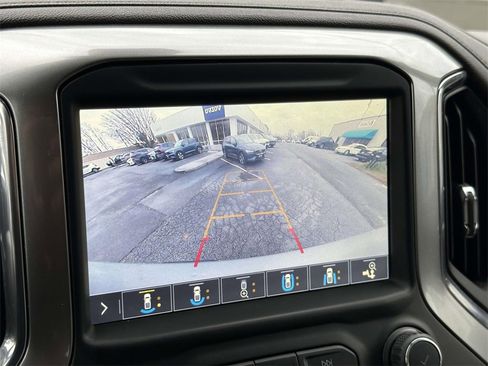 Used 2019 Chevrolet Silverado 1500 LTZ w/ LTZ Plus Package image 4