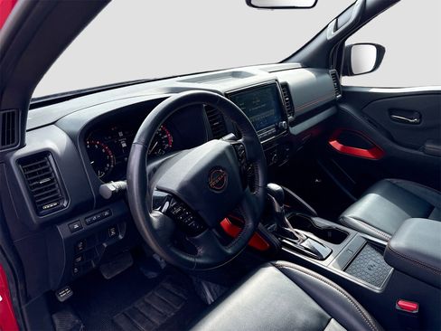 Used 2024 Nissan Frontier Pro-X w/ Pro Premium Package image 9