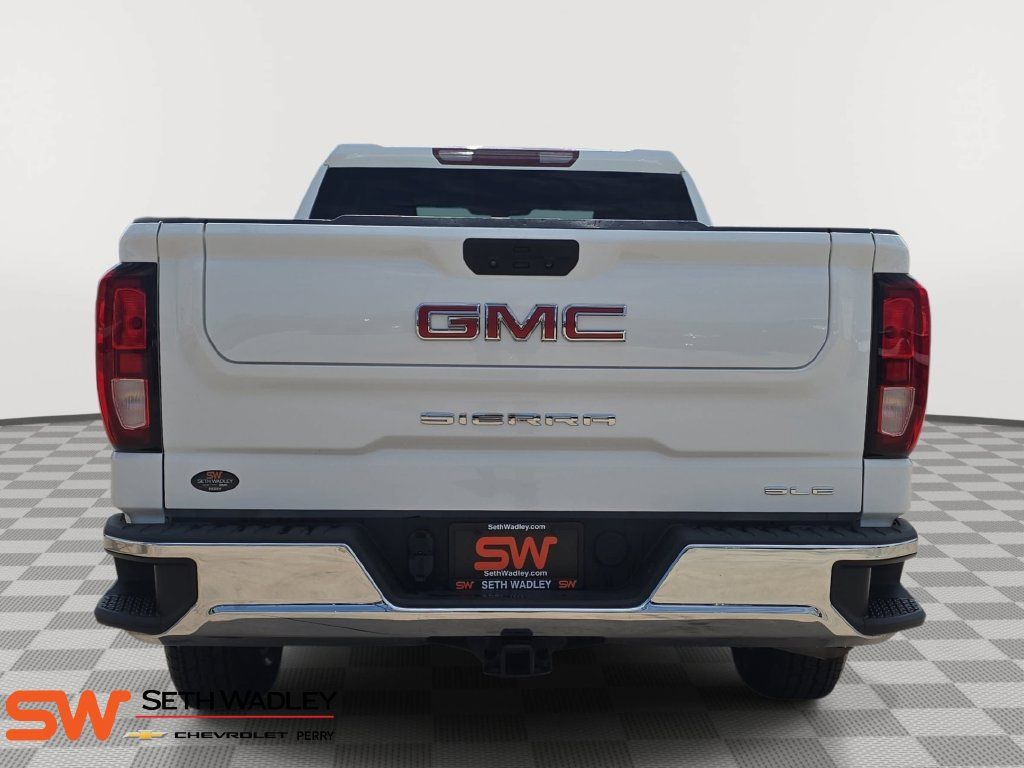 Used 2022 GMC Sierra 1500 SLE AWD/4WD image 6