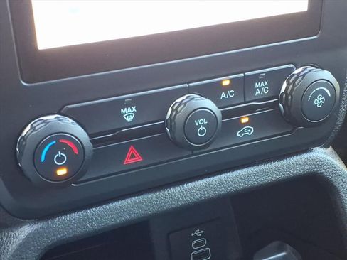 Certified 2025 Ford Ranger XL image 29