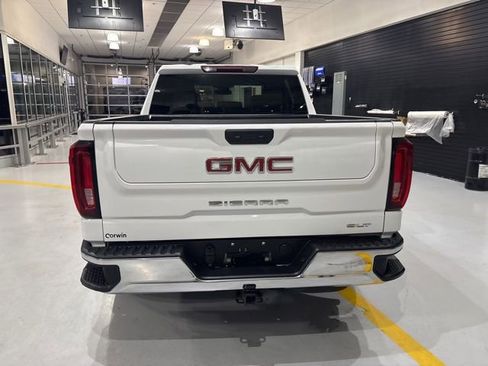 Used 2025 GMC Sierra 1500 SLT image 8