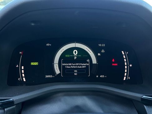 Used 2025 Toyota Camry LE image 39