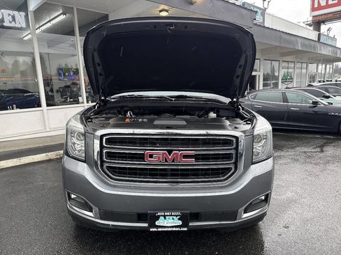 Used 2020 GMC Yukon SLT AWD/4WD image 17