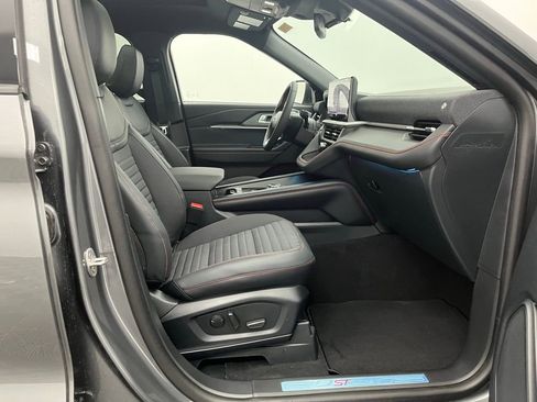 New 2026 Ford Explorer ST-Line w/ ST-Line Street Pack AWD/4WD image 27