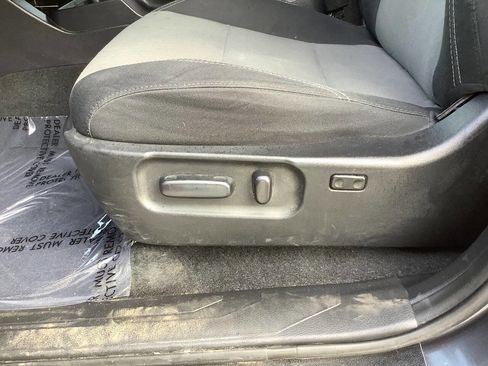 Used 2020 Toyota Tacoma TRD Off-Road image 35