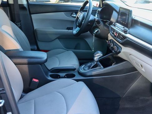 Used 2020 Kia Forte LXS image 14