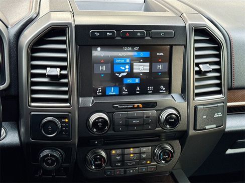 Used 2017 Ford F150 Raptor w/ Equipment Group 802A Luxury image 23