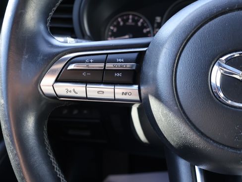 Used 2019 MAZDA MAZDA3 w/Preferred Pkg image 34