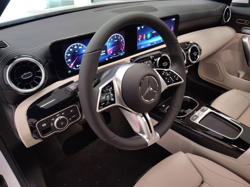 New 2026 Mercedes-Benz CLA 250 image 4
