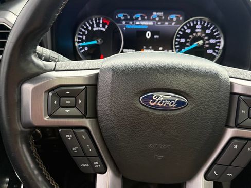 Used 2020 Ford Expedition Platinum AWD/4WD image 16