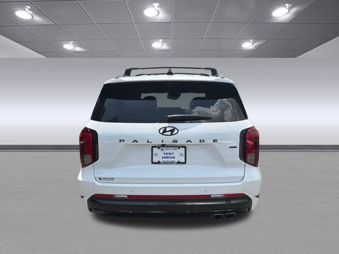 Certified 2025 Hyundai Palisade Calligraphy AWD/4WD image 6