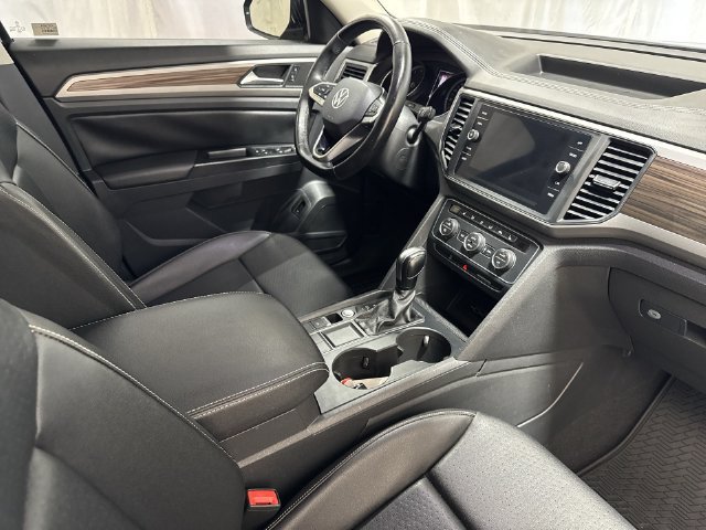 Used 2021 Volkswagen Atlas SE FWD image 28