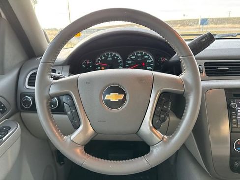 Used 2010 Chevrolet Tahoe LT w/ Luxury Package image 14