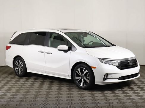 Used 2024 Honda Odyssey Touring image 62