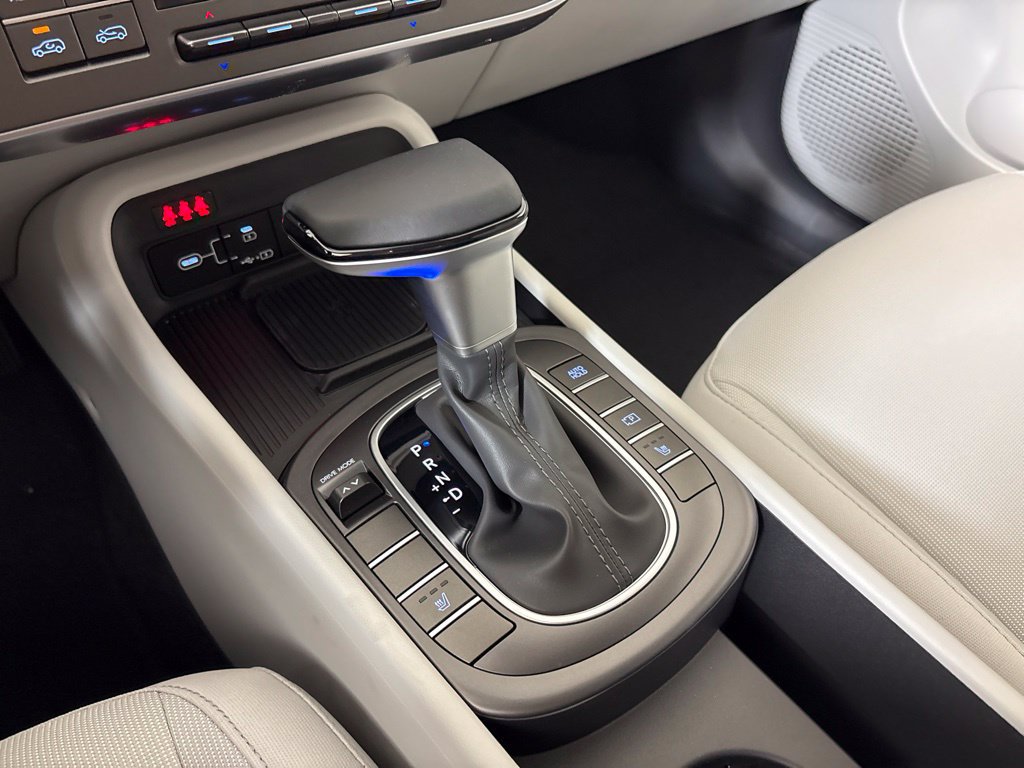 New 2027 Hyundai Kona SEL Sport FWD image 32