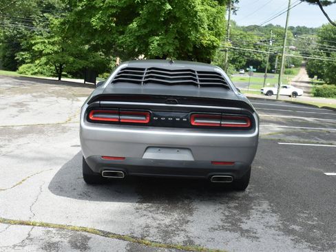 Used 2015 Dodge Challenger R/T w/ Quick Order Package 22B R/T RWD image 6