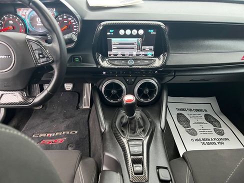 Used 2018 Chevrolet Camaro SS RWD image 29
