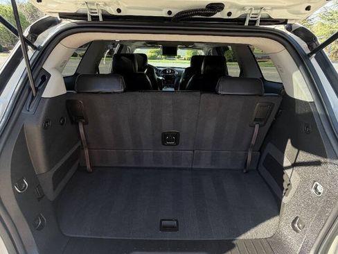 Used 2013 Buick Enclave Leather w/ Trailering Provision Package FWD image 15