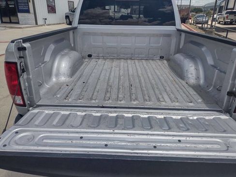 Used 2018 RAM 1500 Lone Star image 9