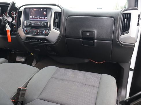 Used 2016 GMC Sierra 1500 SLE w/ SLE Value Package image 32