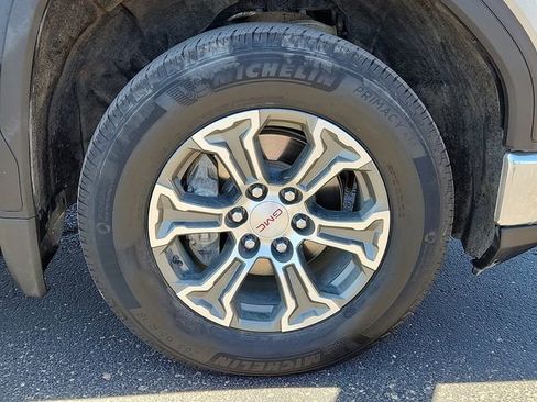 Used 2025 GMC Sierra 1500 SLT RWD image 7