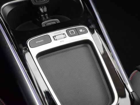 New 2026 Mercedes-Benz GLA 35 AMG 4MATIC image 27