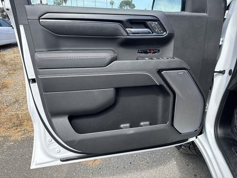 New 2026 GMC Sierra 1500 AT4X w/ LPO, Black Badging Package AWD/4WD image 19